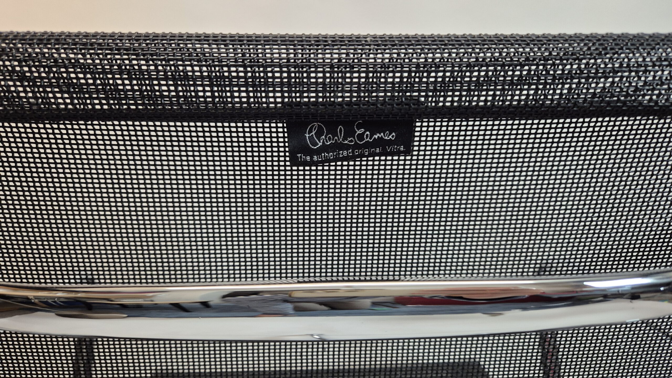 Original VITRA Eames Alu Chair EA 108 Mesh Netz Stuhl – Bild 7