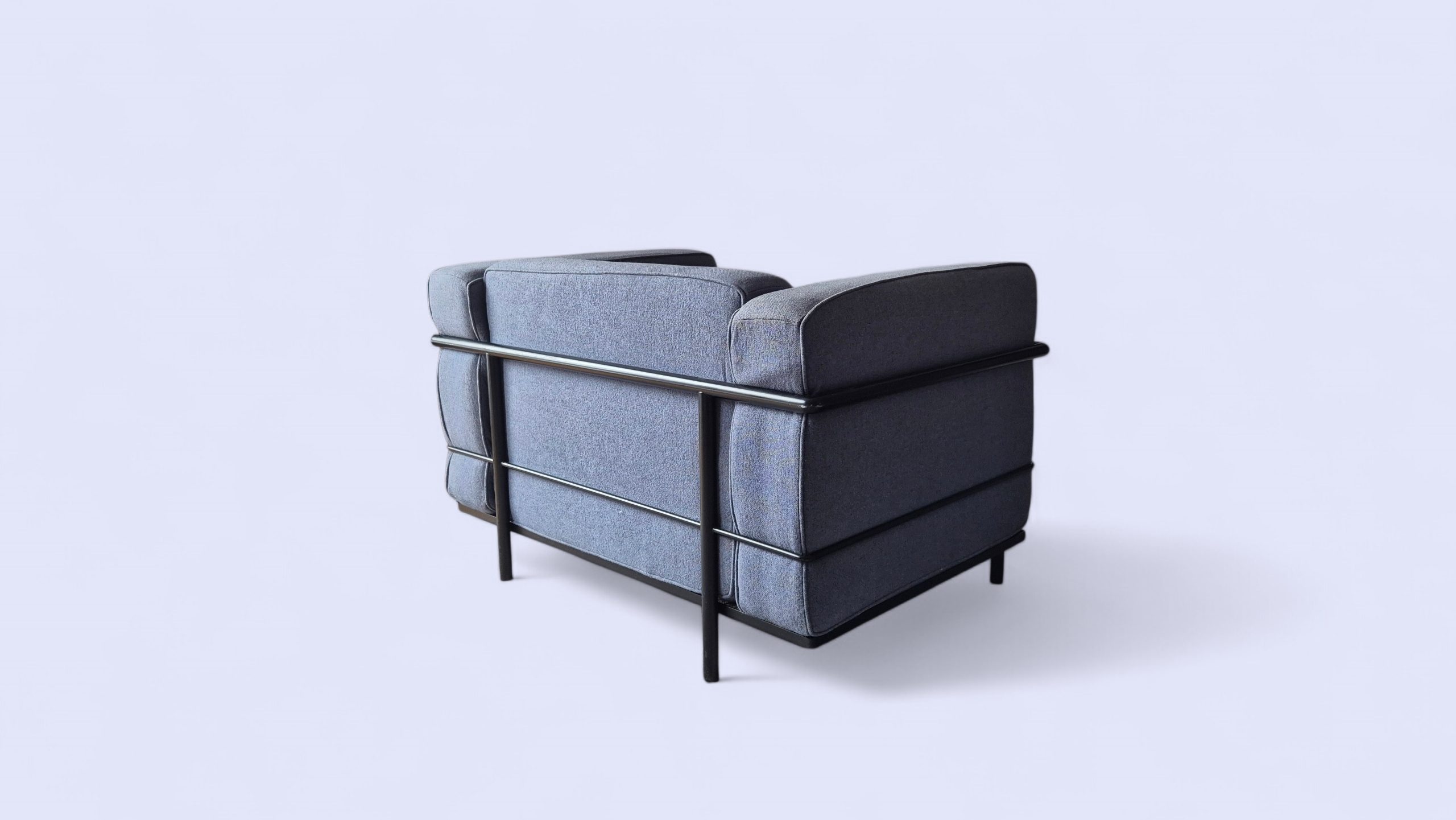 Original CASSINA Le Corbusier LC3 Sessel, grauer Stoff, schwarzes Gestell – Bild 5