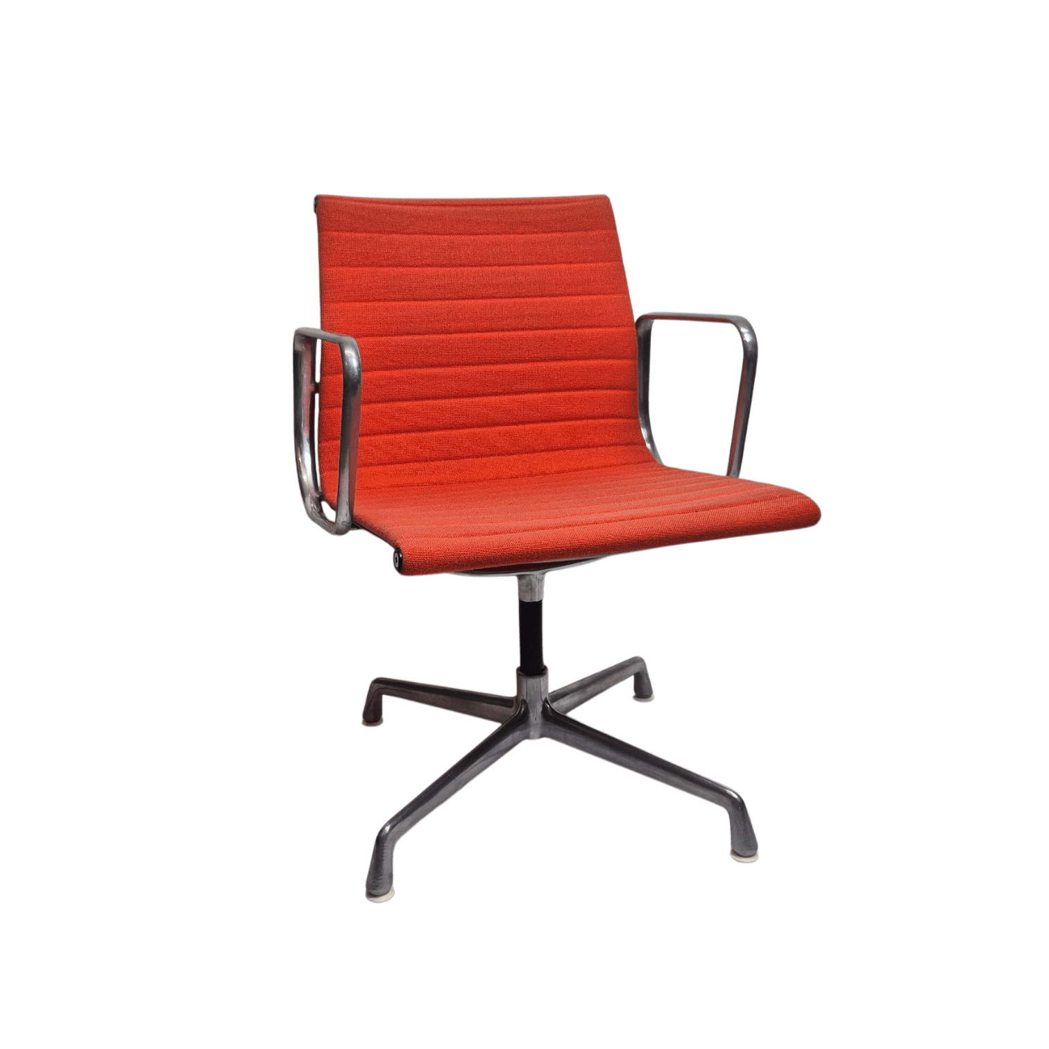 VITRA Eames Aluminium Chair EA 108 gebraucht Orange – Hopsak, Aluminiumgestell