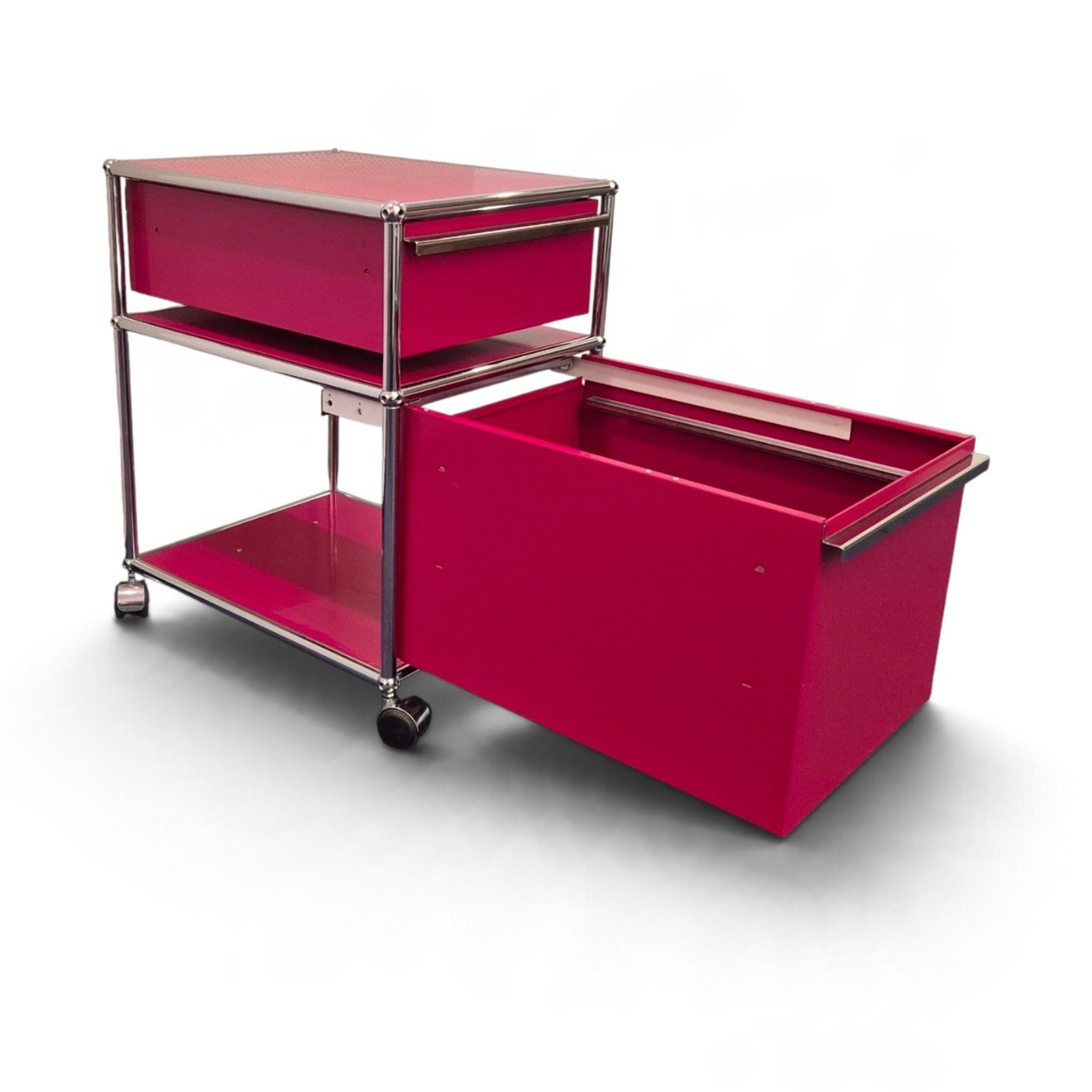 USM Haller Rollcontainer 2 Auszüge gebraucht, Rot Stahlblech, Verchromtes Gestell, Original – Detailaufnahme der Mechanik