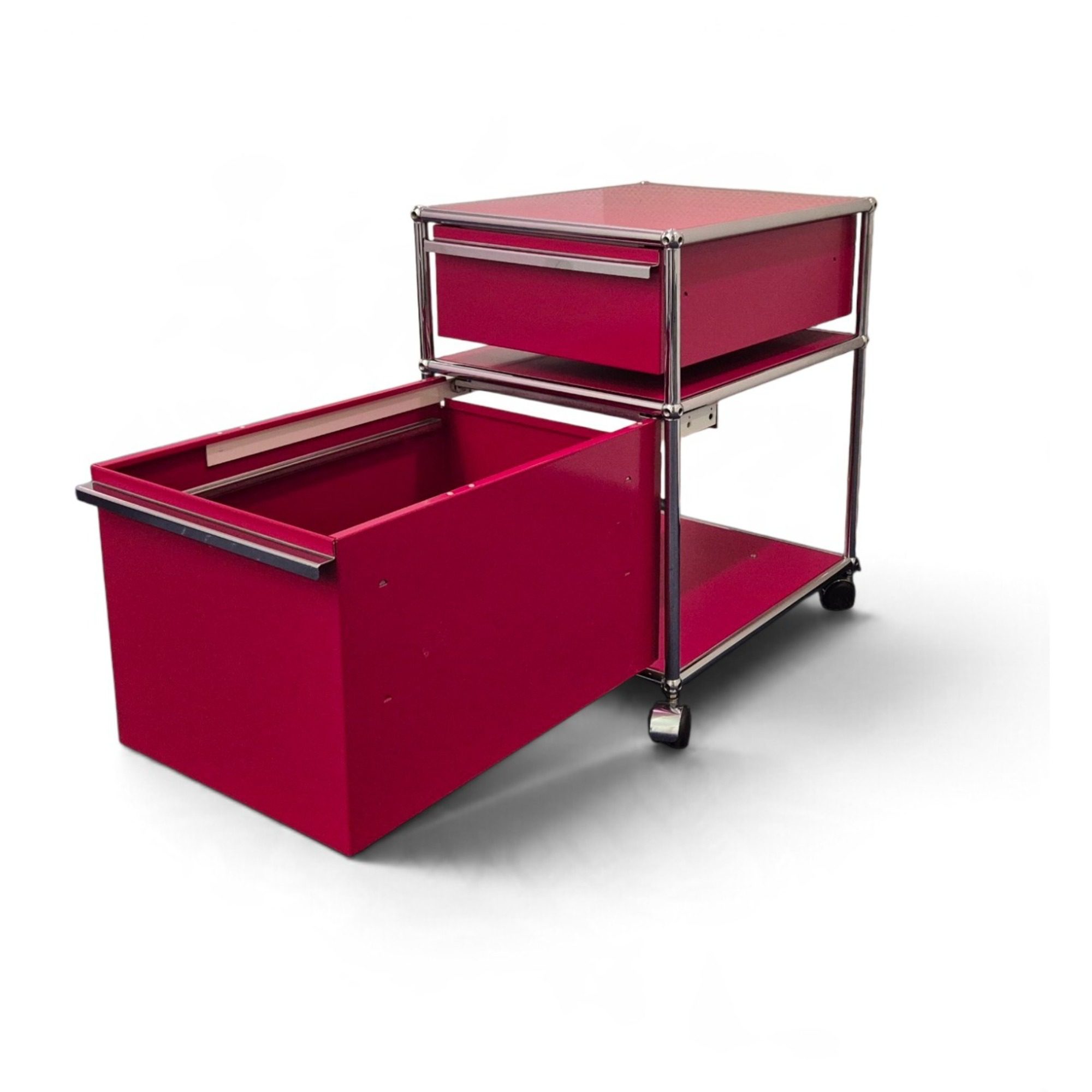 USM Haller Rollcontainer 2 Auszüge gebraucht, Rot Stahlblech, Verchromtes Gestell, Original – Detailaufnahme der Mechanik